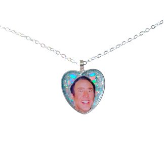 Collar de Nicolas Cage - Colgante en Forma de Corazón con Fondo de Purpurina Holográfica - Regalo para Fans